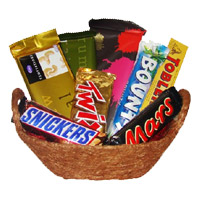 Chocolate Gift Hamper and Gifts in Delhi