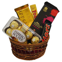 Online Diwali Gifts Delivery in Madurai. Chocolate Basket of Ferrero Rocher, Bournville, Mars, Temptation, Toblerone Chocolates in India