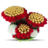 Send Gifts to India. 96 Pcs Ferrero Rocher 200 Red White Roses Bouquet, Diwali Gifts to Tirupathi