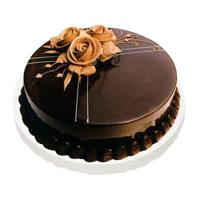 Send Valentine's Day Cakes to India - Chocolate Truffle Cake
