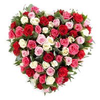 Diwali Flowers in India. Send Mixed Roses Heart 40 Flowers to India India