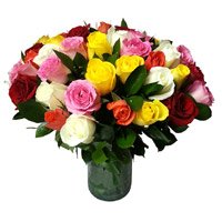 Deliver Rakhi Online Mixed Roses Vase 30 Flowers in India
