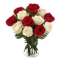 Send Red White Roses in Vase 12 Flowers in India on Rakhi