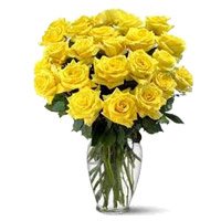 Flowers to India : 24 Yellow Roses Vase