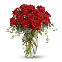 Eighteen Red Roses in Vase to Send Flowers to India: Send Flowers to India : Flowers to India