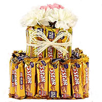 Order Newborn Gifts to India. Send 16 Pcs Ferrero Rocher Chocolates with 16 White Roses Bouquet India